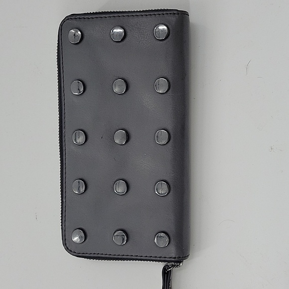 Fossil Studded Wallet - Picture 1 of 14